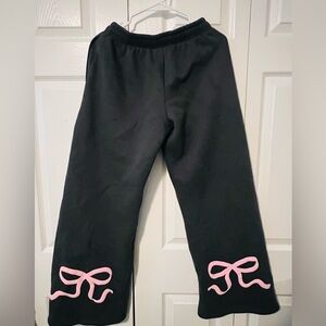 Edikted NEW WITH TAG Gray Sweatpants with Pink Bow Design